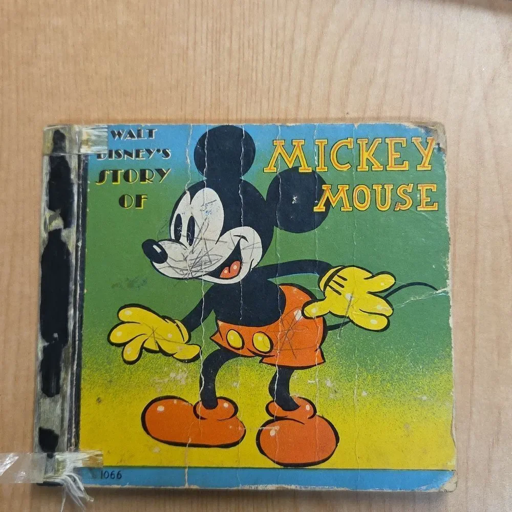 Mickey Mouse Gumball Machine, Bank, 1938 Books‎